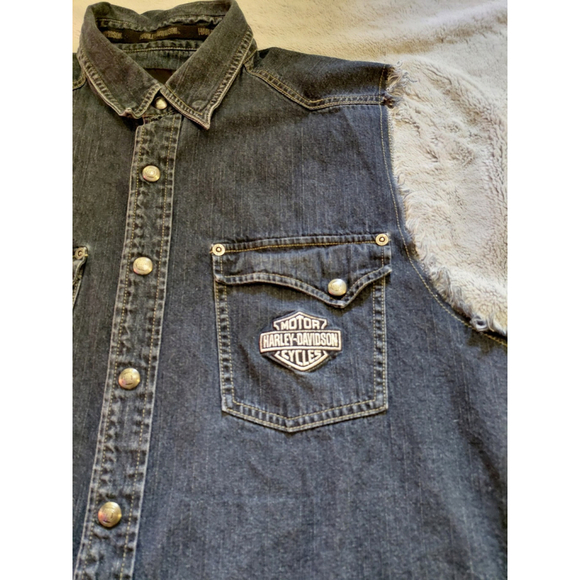 Harley Davidson Sleeveless Distressed Denim Button Shirt Vest Men's Size Large - Picture 3 of 8